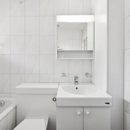 - Crown 45 Διαμέρισμα *